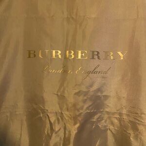 Burberry garment bag lk new
